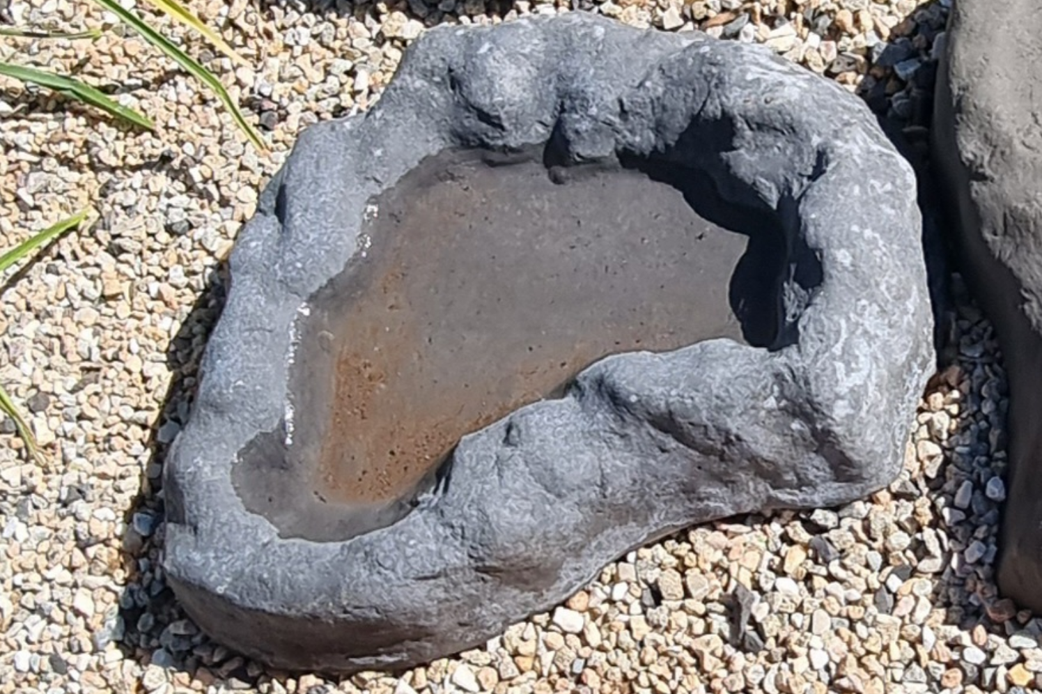 Ground Rockery Birdbath